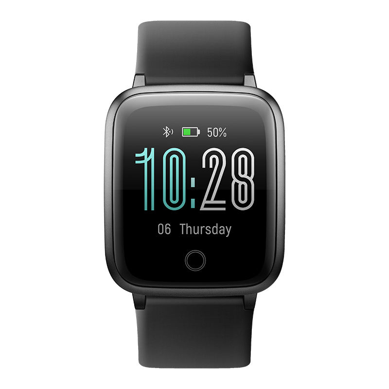 How a Smartwatch Fitness Tracker with Heart Rate and Pedometer Features Elevates Your Workout Experience